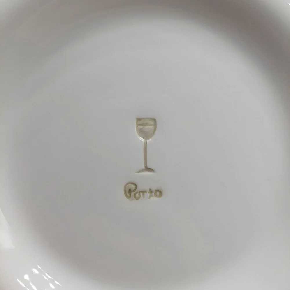4 Williams Sonoma Appetizer Plates Embossed Wine Series 6.25